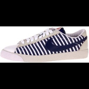 Nike Women's Blazer Low Classic